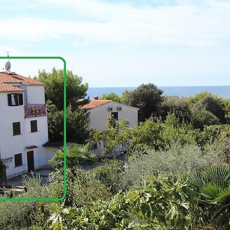 Apartmen Relax 200 M T Beach Rovinj Zewnętrze zdjęcie