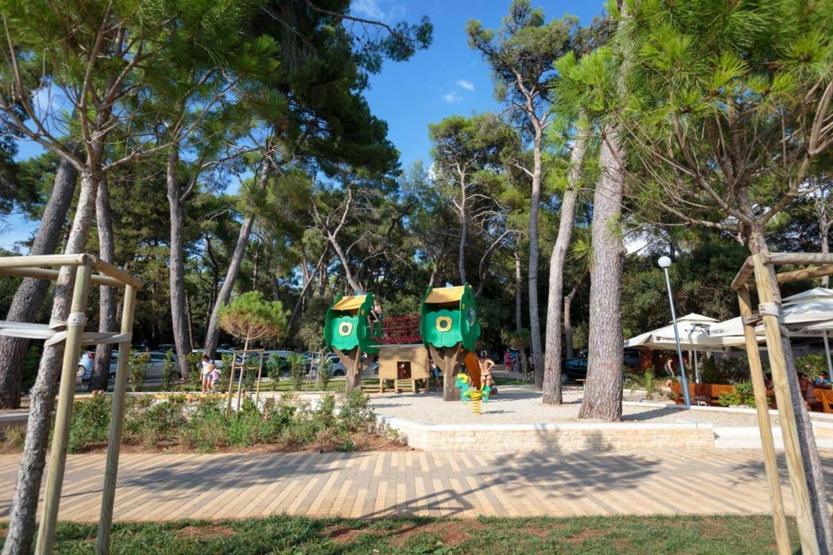 Apartmen Relax 200 M T Beach Rovinj Zewnętrze zdjęcie